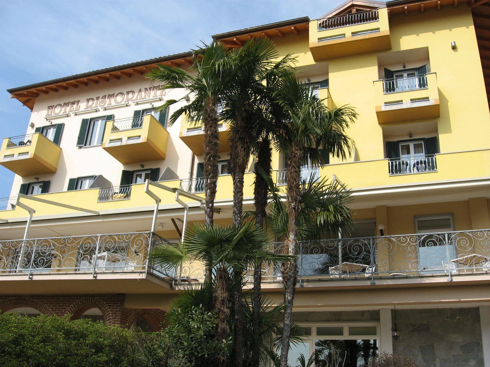 Hotel La Bussola Orta San Giulio Exterior foto